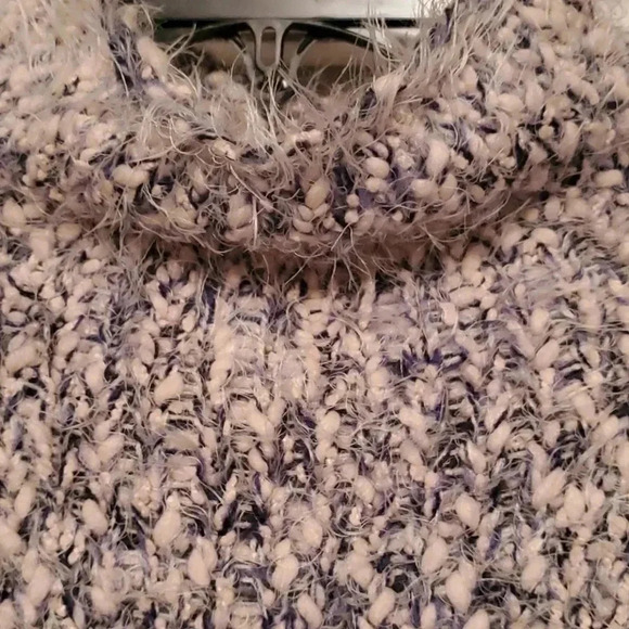 CHELSEA & THEODORE SWEATER - Picture 2 of 3